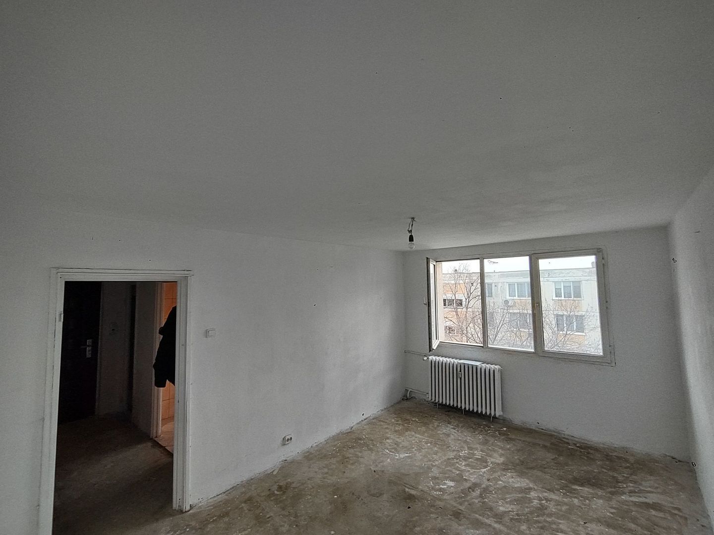 Apartament 4 cam decomandat Rahova - Poză 1