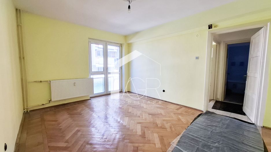Apartament cu 2 camere, zona Ultracentral - Poză 1