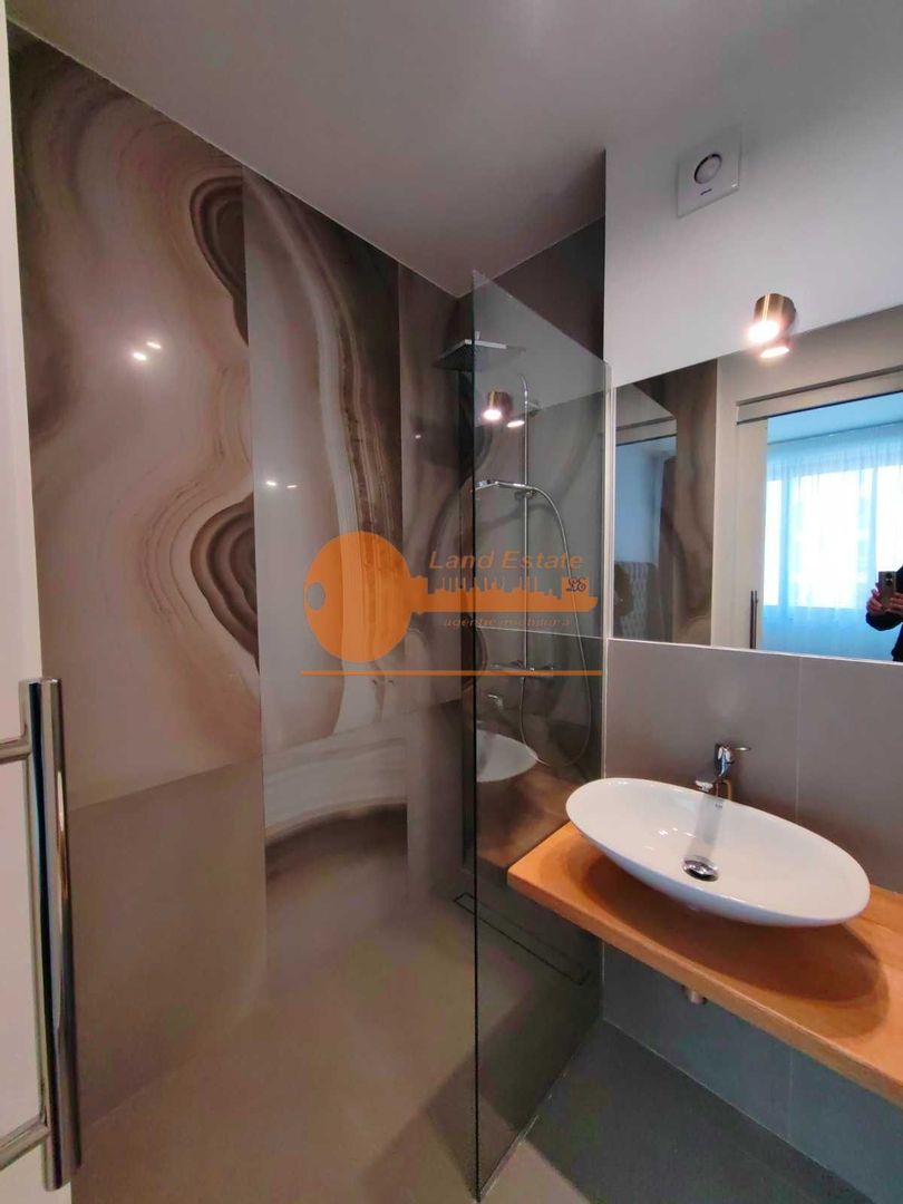 Apartament 2 camere ultracentral  2 băi - Poză 7