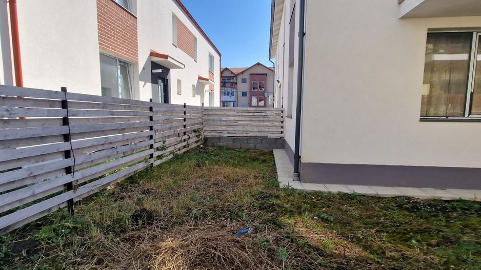 Apartament cu 2 camere, gradina si parcare de închiriat - Poză 3