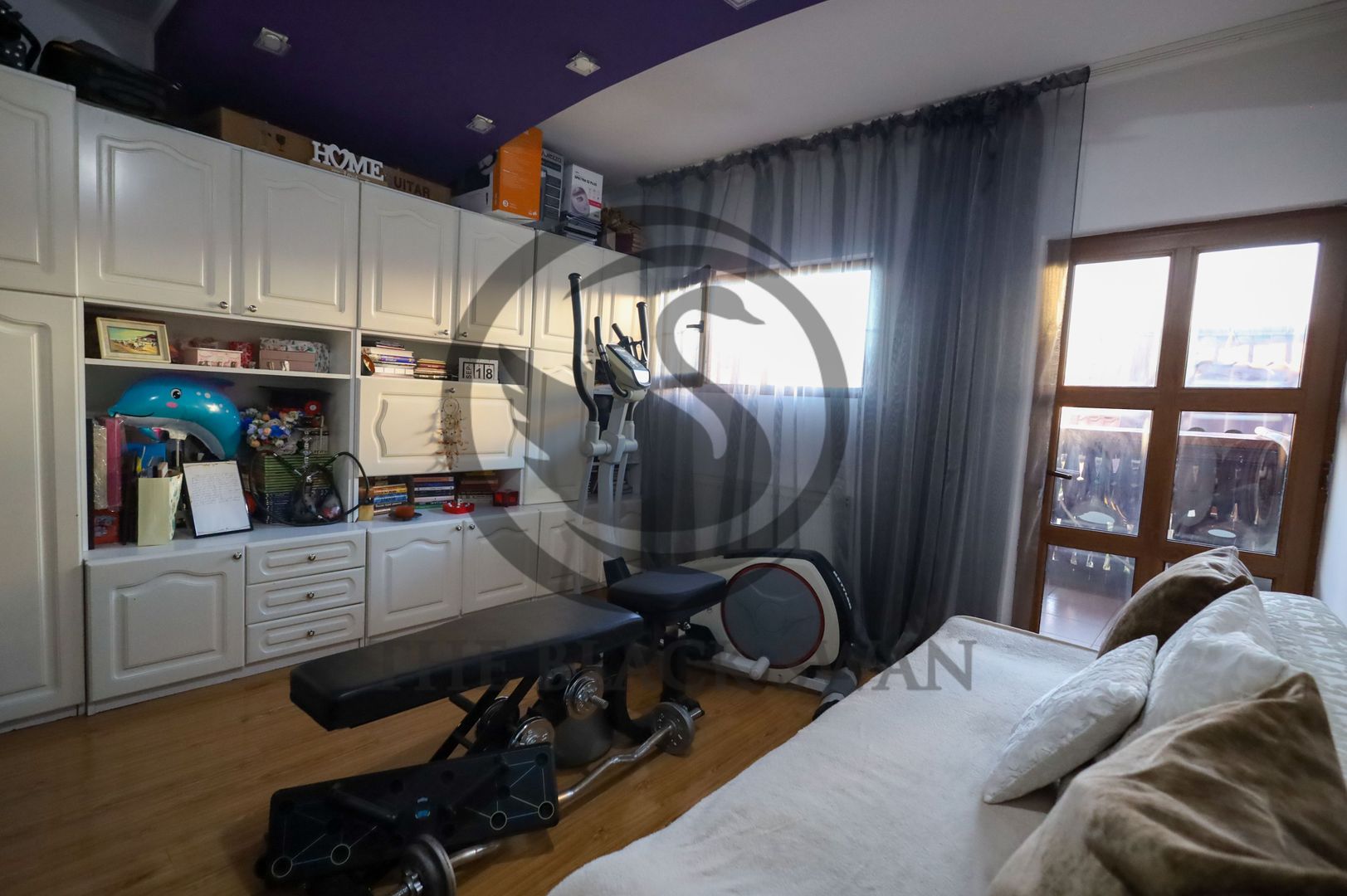 Casa 6 camere de vanzare | Salon Infrumusetare | Ploiesti, COMISION 0% - Poză 11