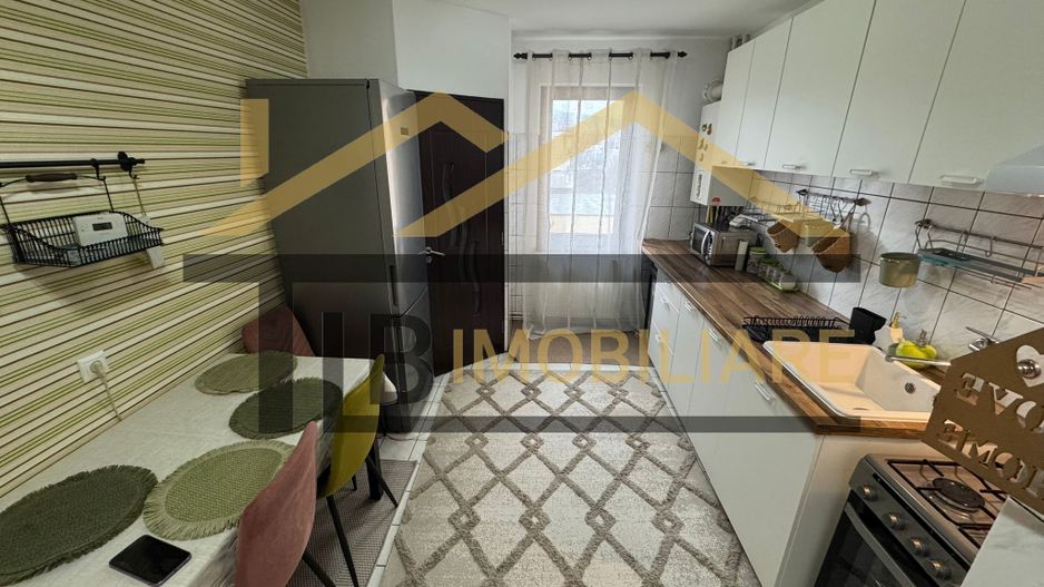Apartament cu 3 camere, 75 mp, Zona Diamant - Poză 9