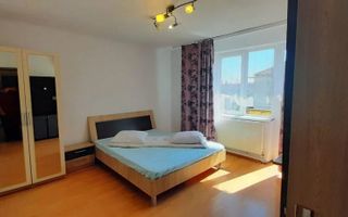 Apartament 2 Camere Piata 700 - Poză 1