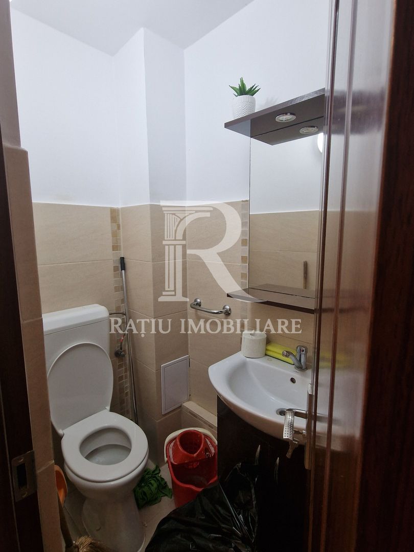 Apartament cu 3 camere | Parcare | Sfantul Apostol Andrei | Oradea - Poză 11