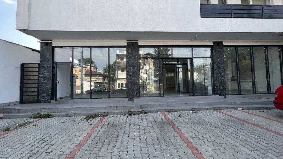 Spatiu comercial mare - Crangasi (aproape de piata, metrou) - Poză 17