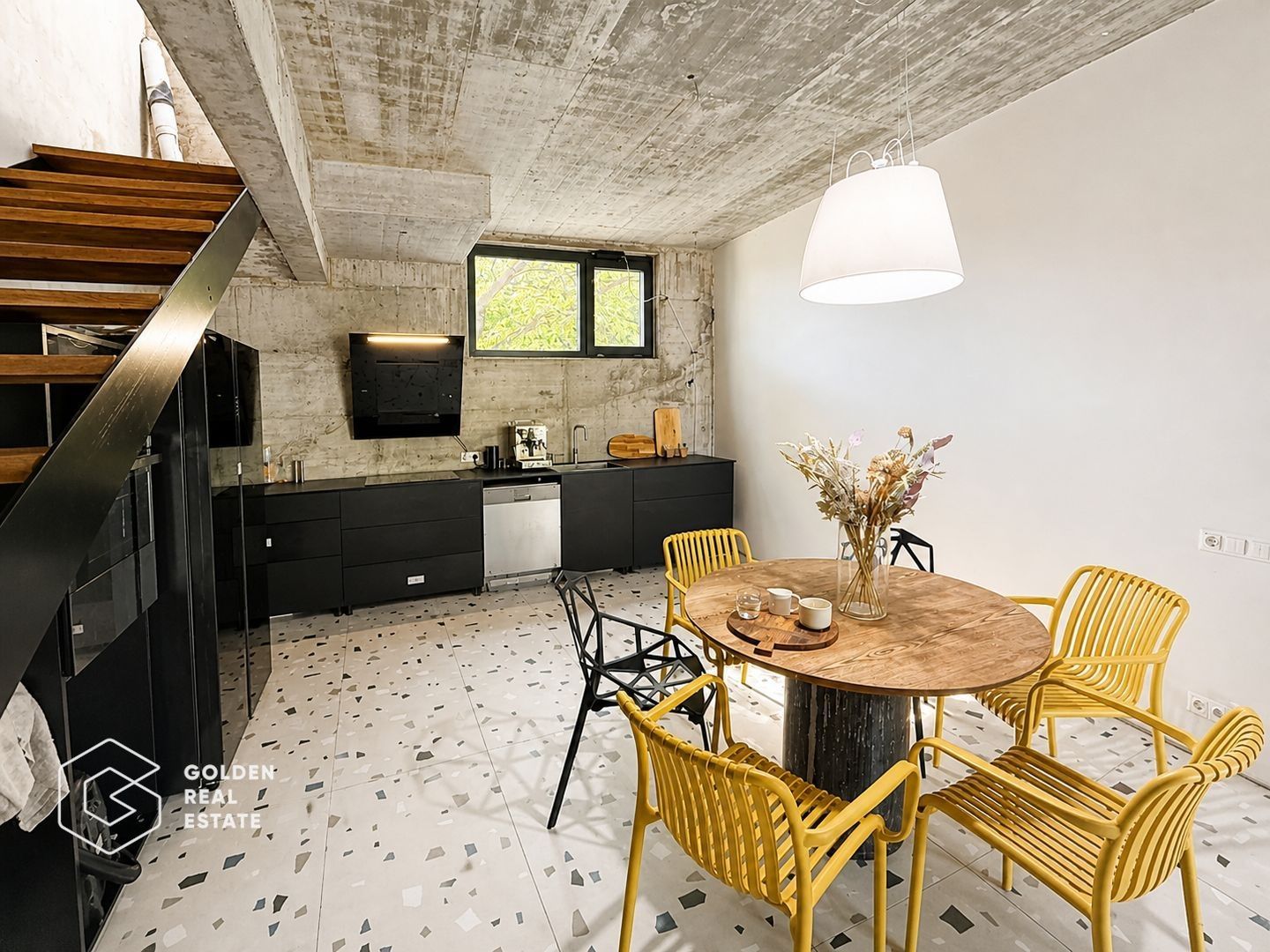 Vila cu design modern si finisaje premium, zona Lunei - Poză 2