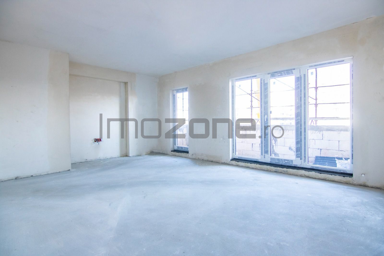 2 CAMERE, decomandat, vedere SUD, ETAJ 3 = 71.428 EURO = 64mp. FINISAT - Poză 1