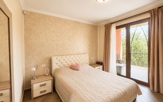 Vanzare apartament 3 camere, bloc boutique in Mamaia, vedere lac, aproape plaja - Poză 5