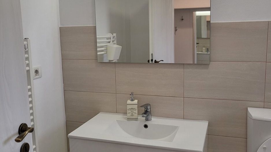 Duplex de închiriat în Mosnita Noua - Poză 10