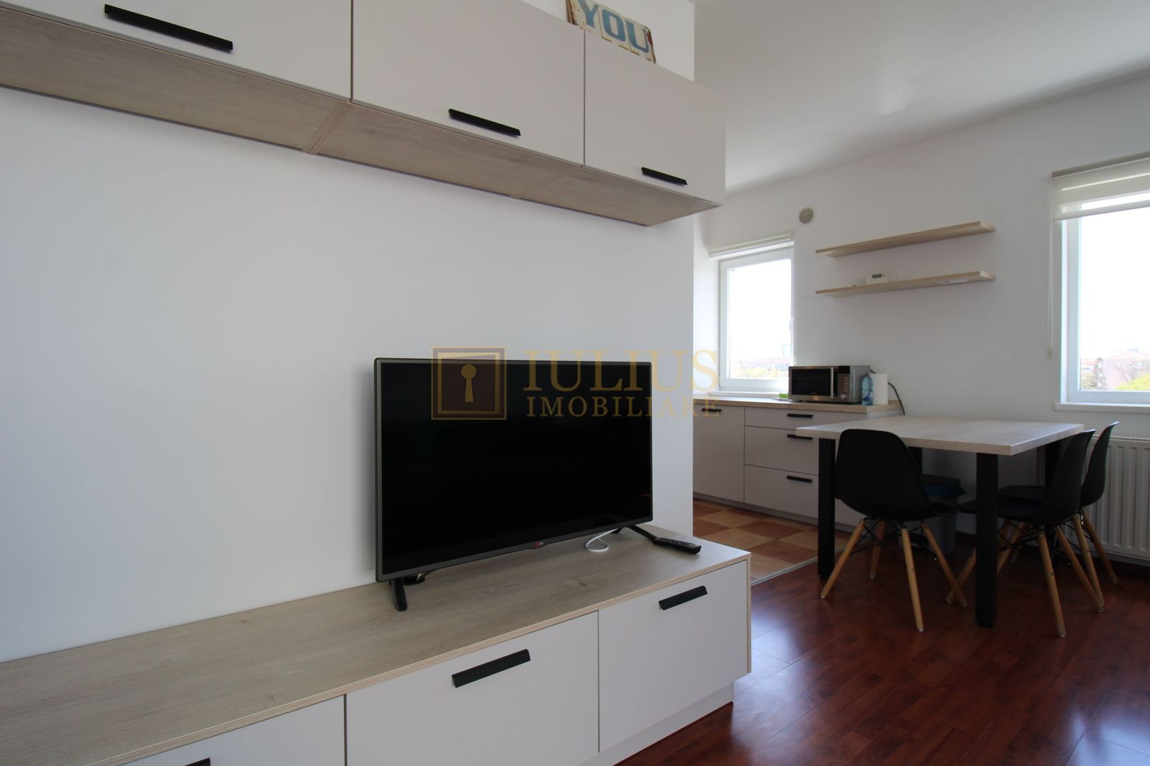 Banu Construct; Loc de PARCARE si Ctr. Inclus. - Poză 3