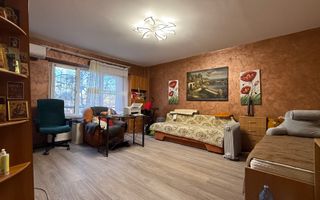 Garsonieră spațioasă, etaj 1, zonă liniștită – 3 min Piața Muncii - Poză 2