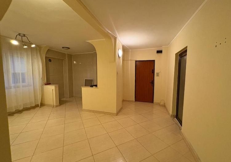 De vanzare Apartament 3 camere,  Panduri - 13 septembrie sector 5 - Poză 2