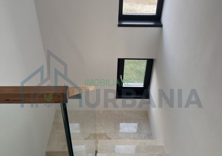 Casă în Breazu, strada Mierlei – 4 camere, 130 mp utili, teren 448 mp - Poză 8