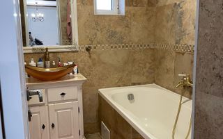 Casa individuala complet mobilata zona Lupeni, Sibiu - Poză 10