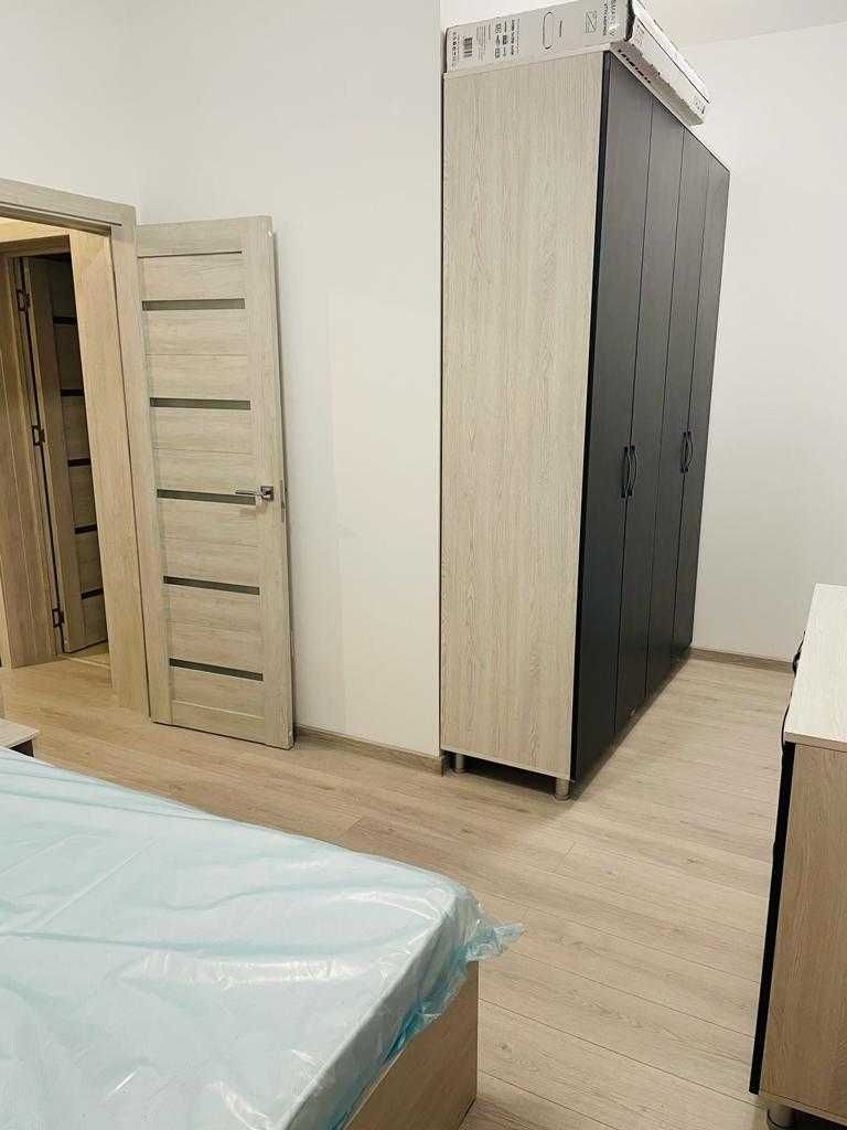 Închiriez apartament 3 camere, Mihai Bravu, centrală bloc, metrou 1min - Poză 7