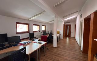 Vilă de Prestigiul în Inima Cartierului Cotroceni – Strada Clunet - Poză 13