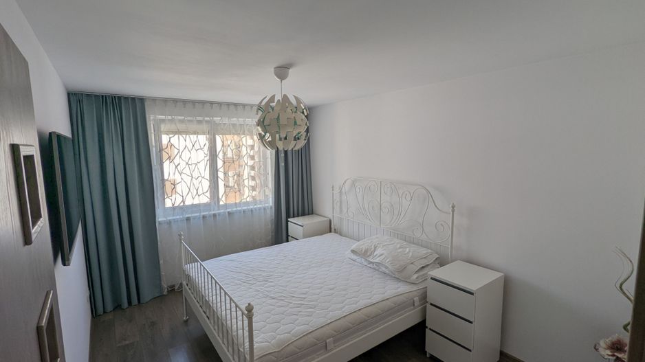 Langa Mall Coresi, in complexul Urban, 2 camere mobilate, 550 euro/luna - Poză 4
