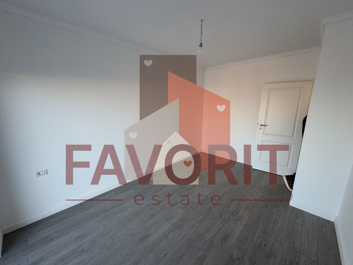 Comision 0%. Panouri si pompa de caldura. Despartit prin camera tehnica - Poză 24