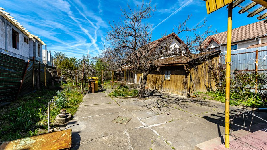 Casă veche cu teren generos într-o locație deosebită - oportunitate - Poză 3