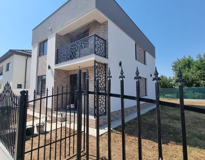Casa 4 camere Berceni- Ilfov - Poză 2