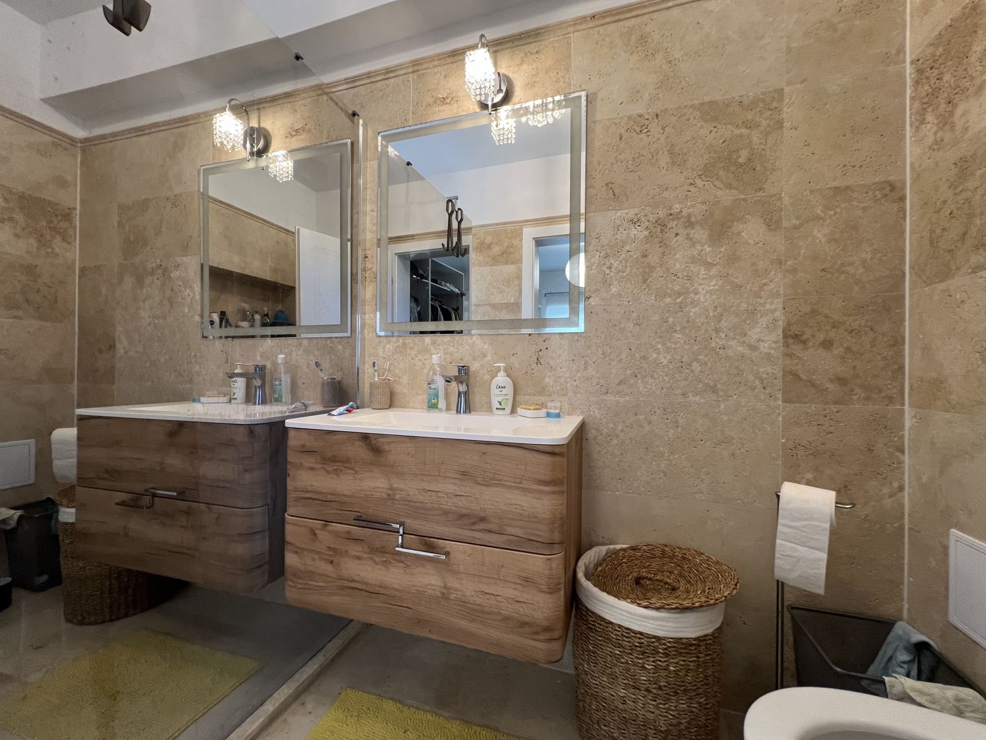 Vila lux cu curte - Mogosoaia (COMISION ZERO) - Poză 9