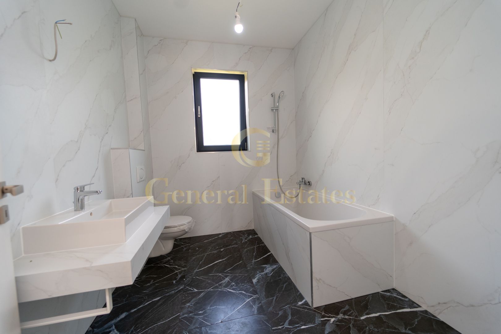 Casă modernă, parter, Halchiu – la doar 15 minute de Brașov - Poză 11