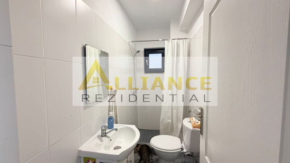 Vila 4 Camere | La 100 m de Blv. - Poză 4