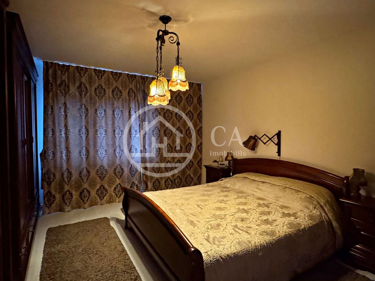 Casă de vânzare cu 4 camere si teren de 1000 mp in Salard, Bihor - Poză 13