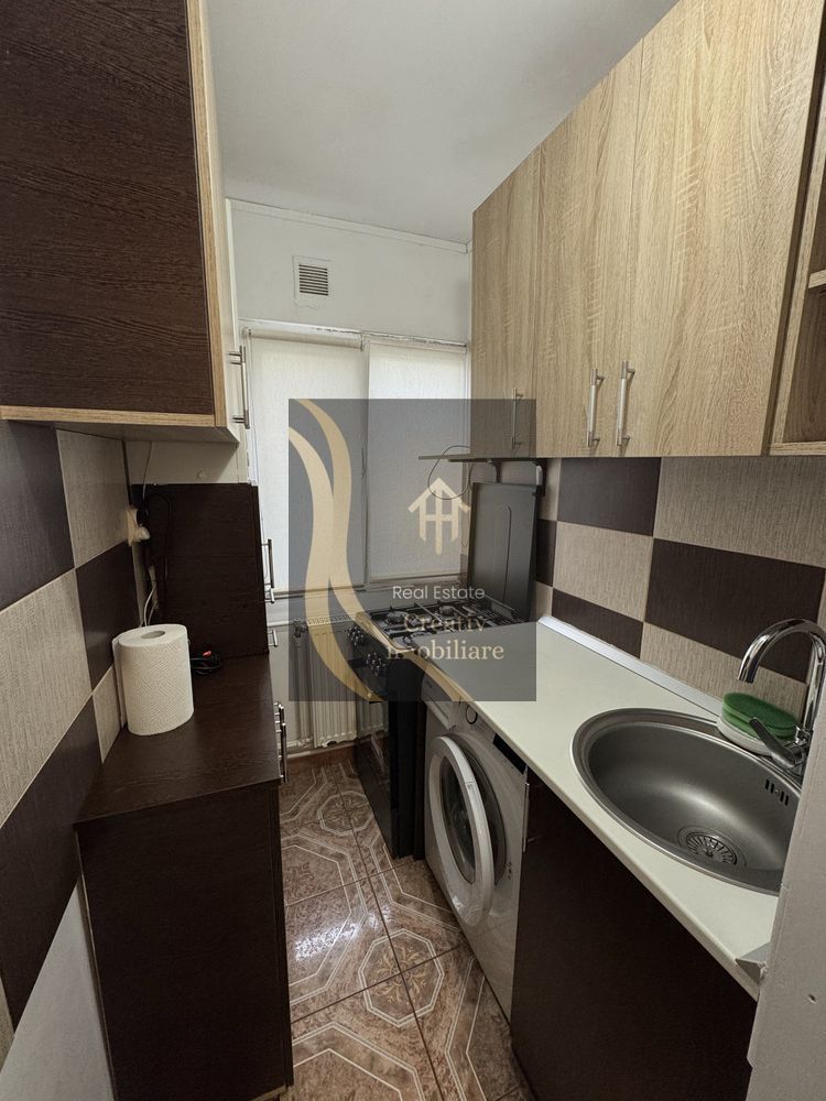 Proprietar inchiriez Garsoniera cu centrala proprie la 6 min de Metrou Gorjului, parc, parcare - Poză 4