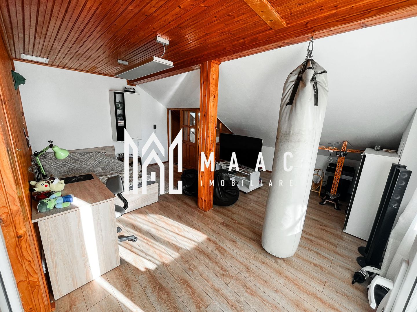 Casă 4 Camere | 200 MPU  | 350 mp Curte |  Lacul lui Binder - Poză 9