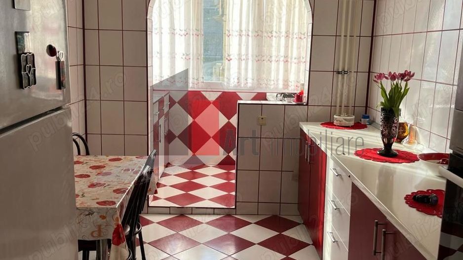 Vânzare apartament 4 camere Apărătorii Patriei - Șos. Berceni - Poză 7