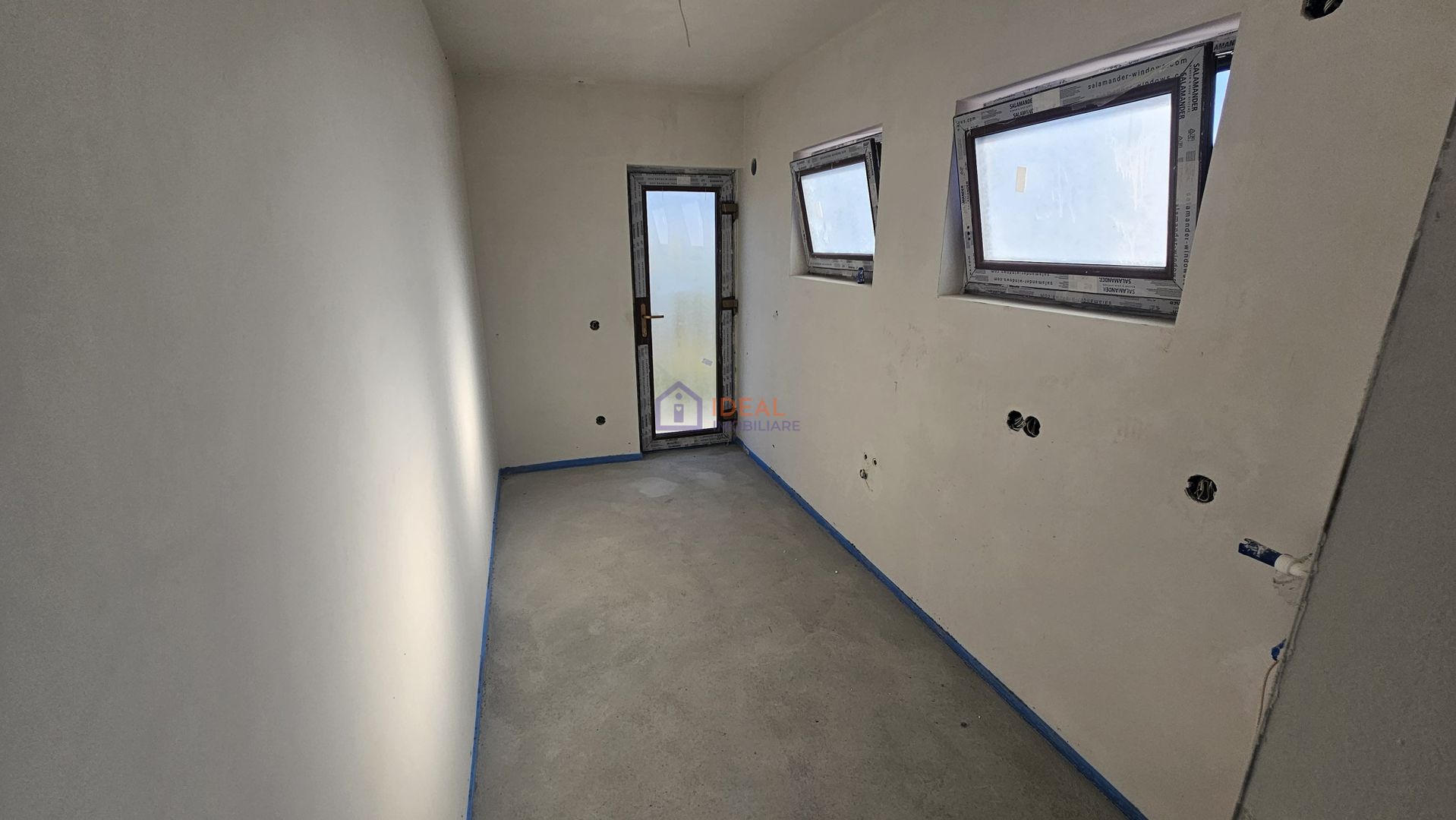 Casa Individuala Moderna cu 5 camere, si 350 mp de curte, in Sura Mica - Poză 6