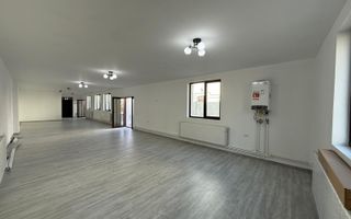 Spatiu comercial sau birouri 220mp-Centru-Pretabilitate mare-parcare - Poză 3