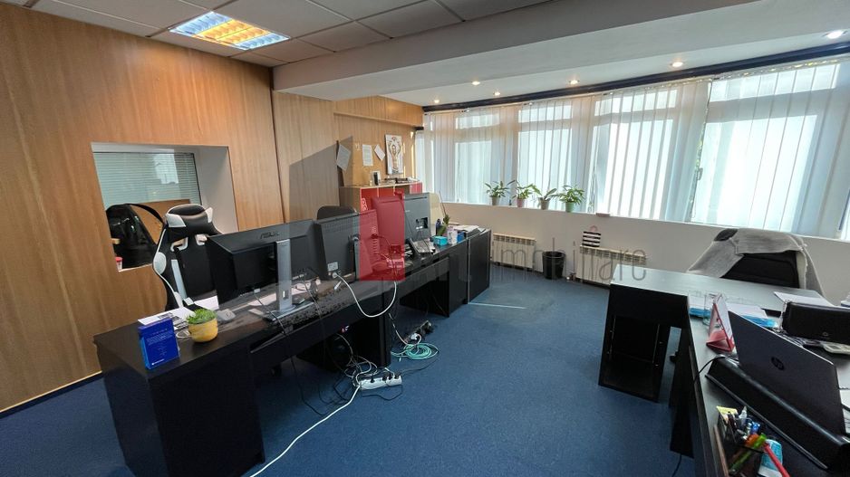 Spatiul "HOVY" in imobil exclusiv de birouri, 220 mp, 2 locuri parcare - Poză 9