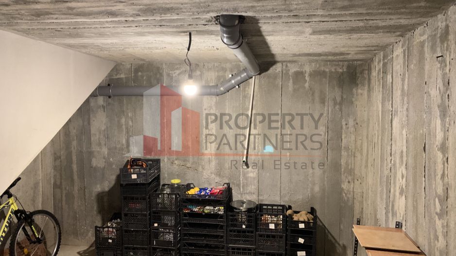 Vila superba in satul Cretu, comuna Ciocanesti, judetul Dambovita - Poză 11