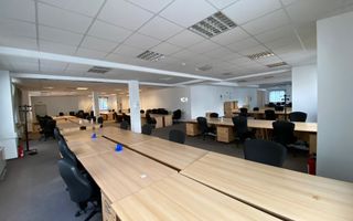 Cladire de  birouri - zona COMPLEX - Poză 5