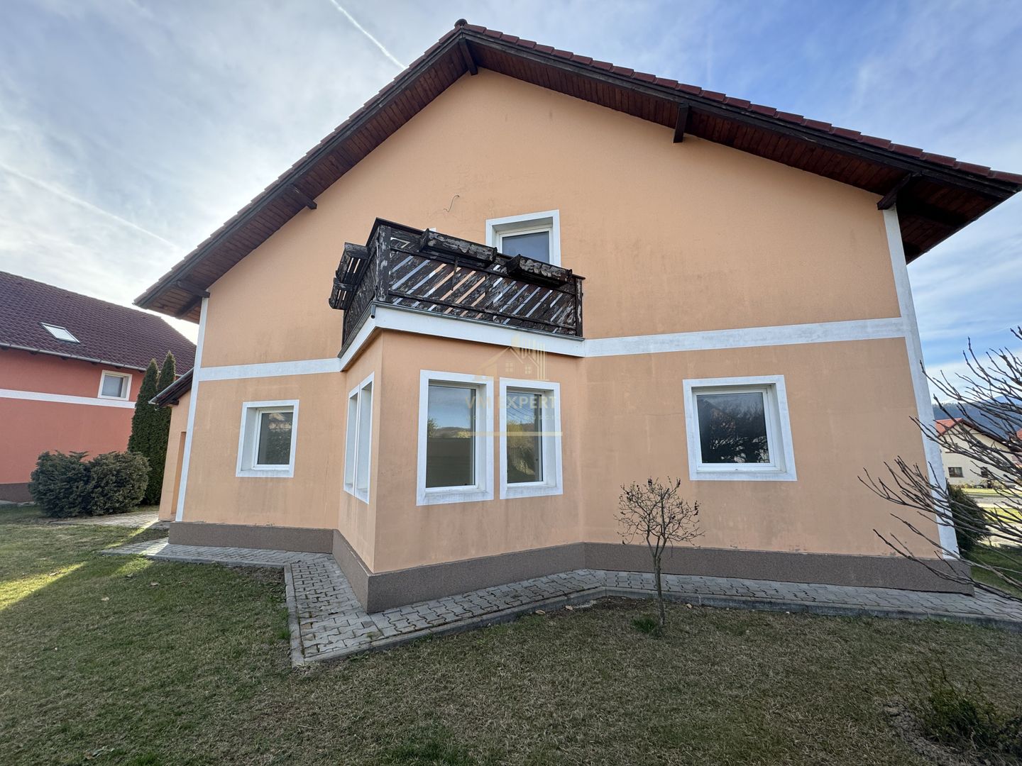 VILA 5 CAMERE,TEREN 560 MP, CAMPULUNG, ARGES - Poză 34