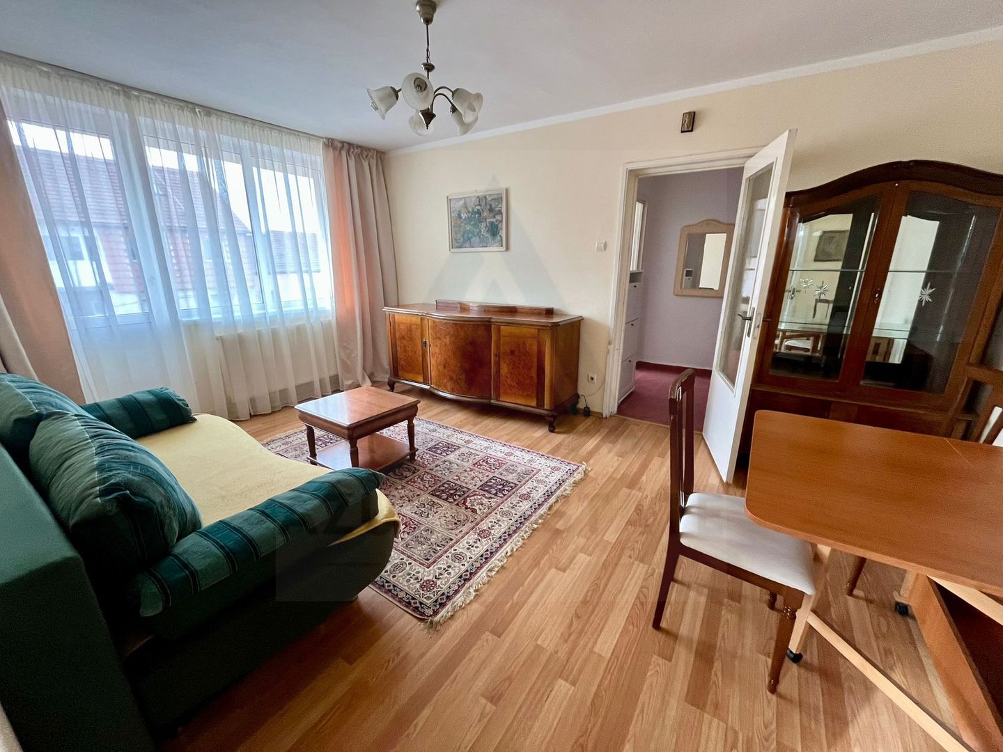 Apartament 2 camere baie cu geam bucatarie inchisa si lift nou Cedonia - Poză 1