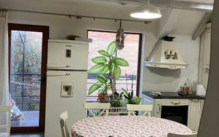 Apartament La Casă | 4 Camere | 120 MPU | Bulevardul Victoriei - Poză 1