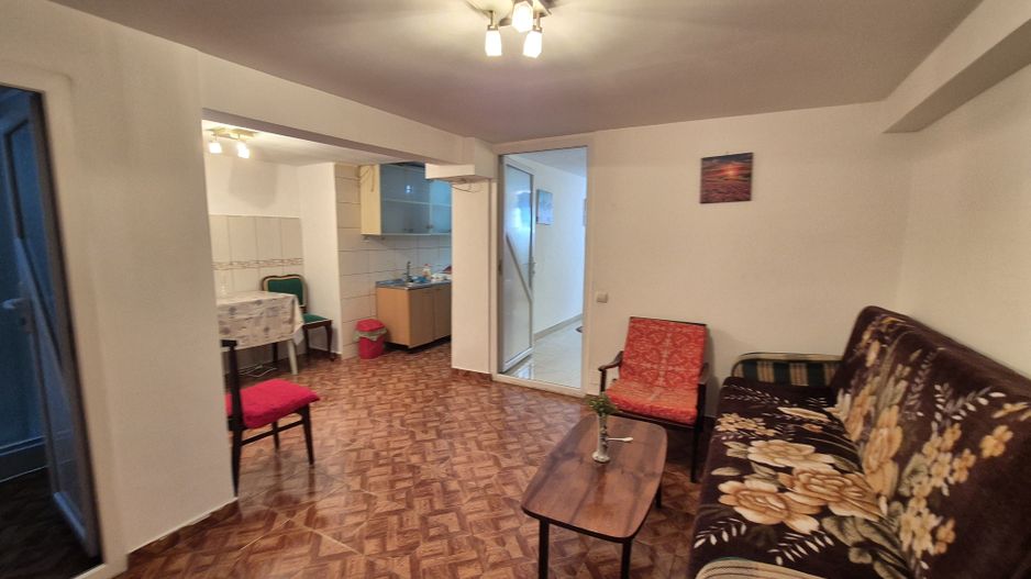 Apartament cu 2 camere - piata Unirii - Poză 2