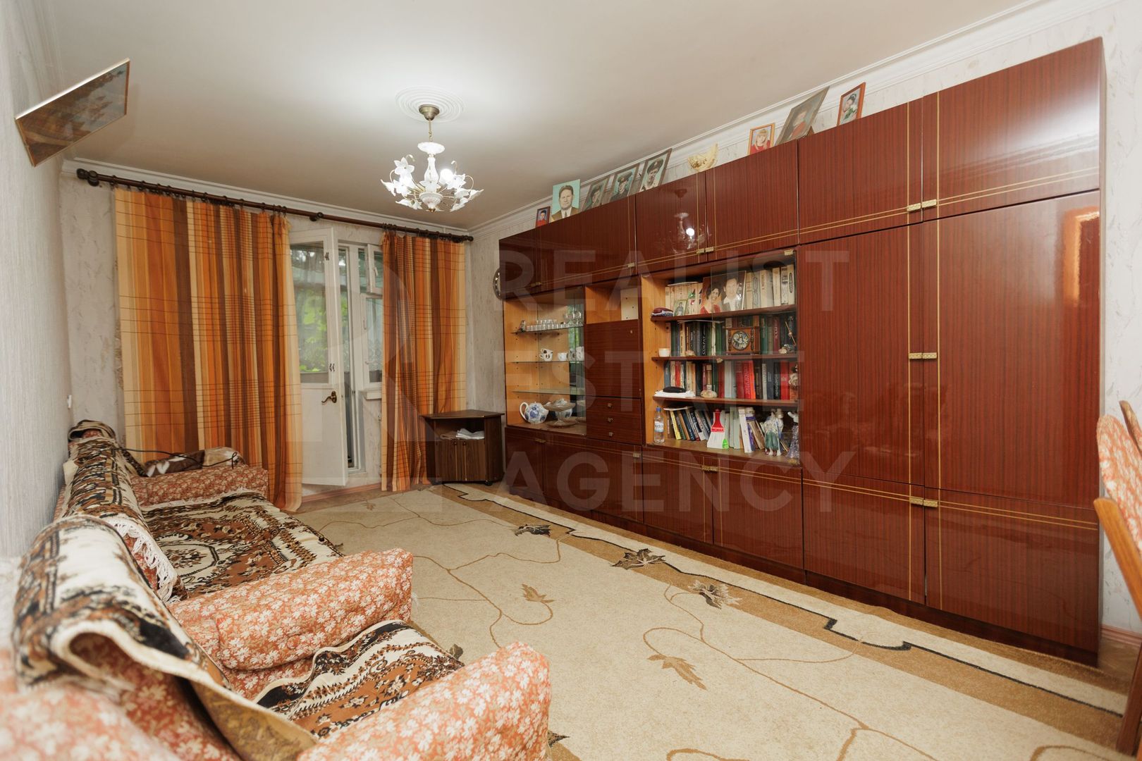 Vânzare, apartament, 2 camere str. Hristo Botev, Botanica - Poză 2