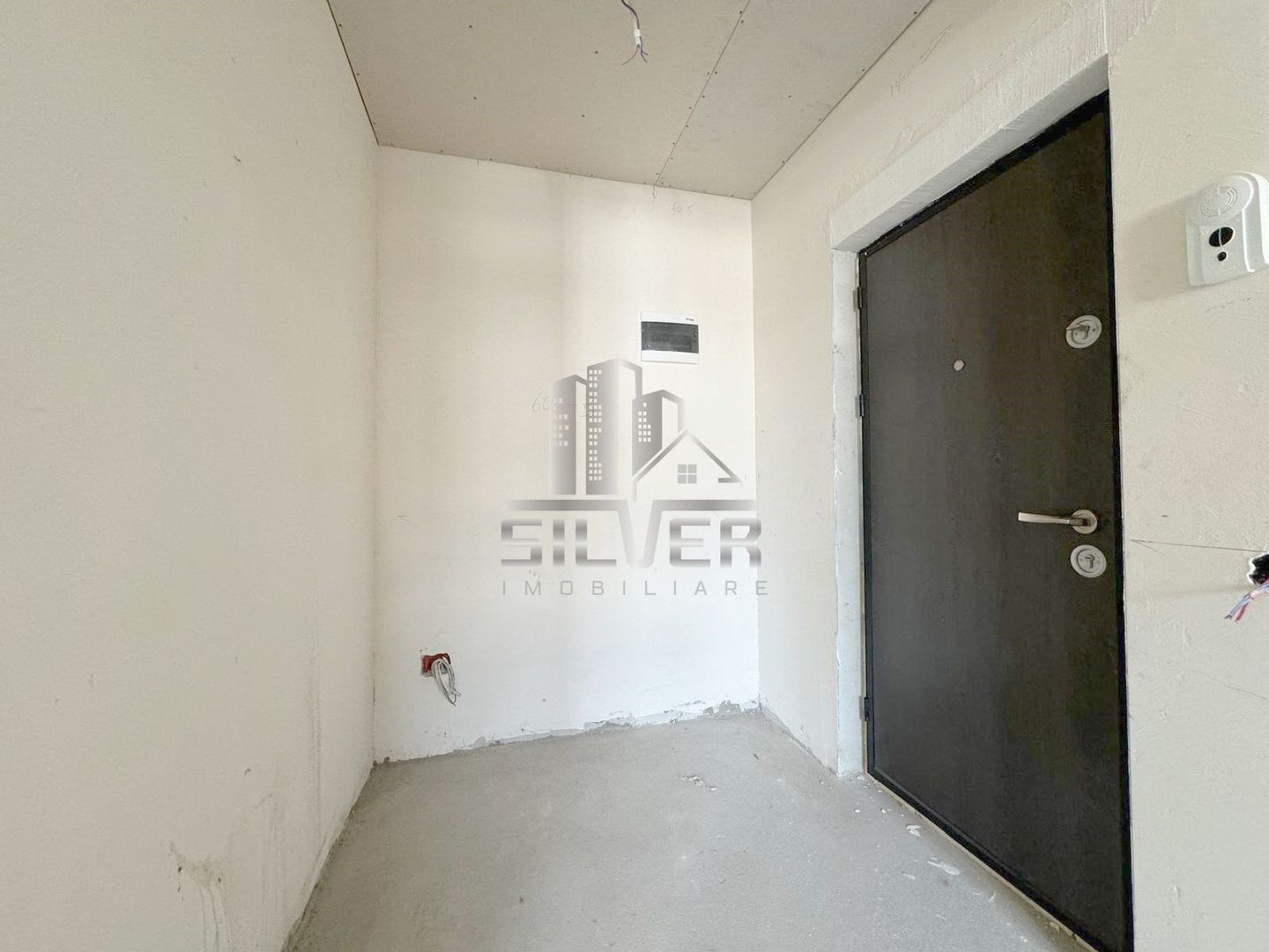 Apartament cu 2 camere dec.+terasa de 50 mp+boxa 5 mp.PRET REDUS! - Poză 14