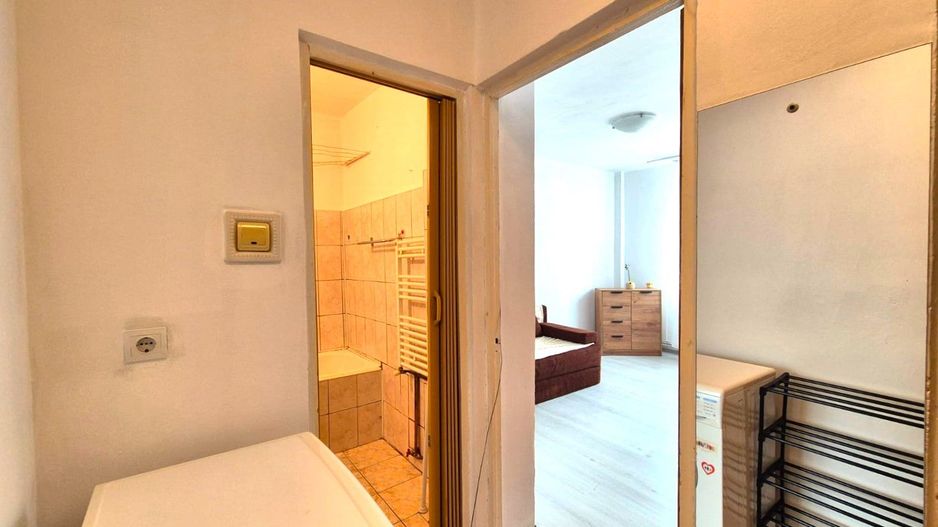 Exclusivitate - garsoniera cu centrala proprie - Poză 6