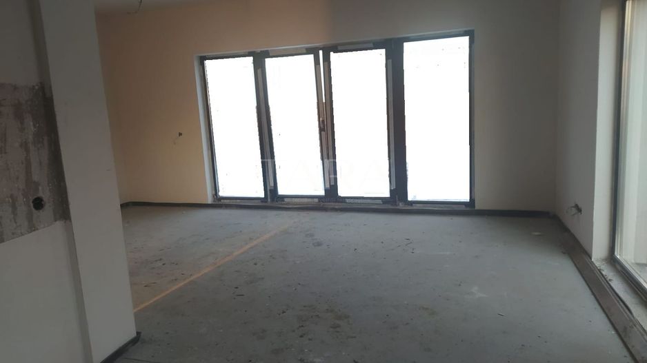 Casa de vanzare tip duplex in cartierul Europa,zona Bibescu - Poză 12