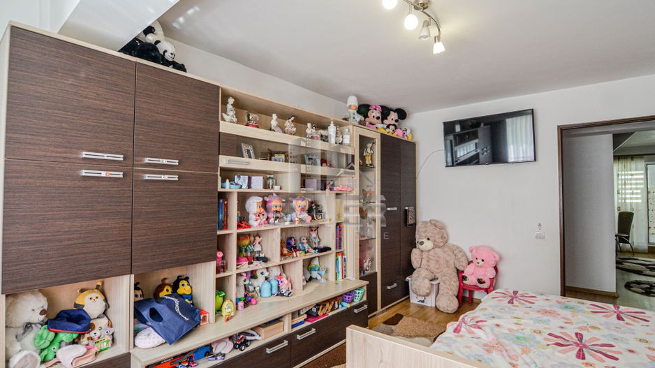 Apartament 3 camere finisat, cu parcare, zona Centrala Floresti - Poză 10