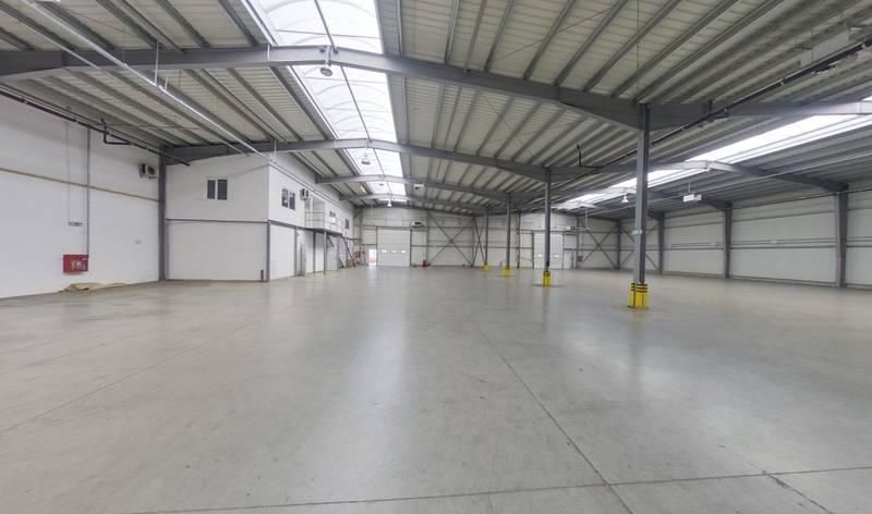 Hală industrială de închiriat în Arad 1799 mp - Poză 1