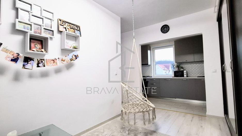 Apartament 61mp, cu balcon, parcare, zona Eroilor Floresti - Poză 3