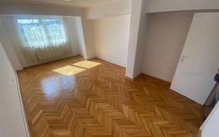 Apartament cu 4 camere de vânzare în Central, Targu Mures - Poză 6