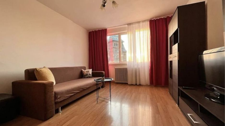 Ultracentral | 2 Camere | Decomandat | View Superb - Poză 2