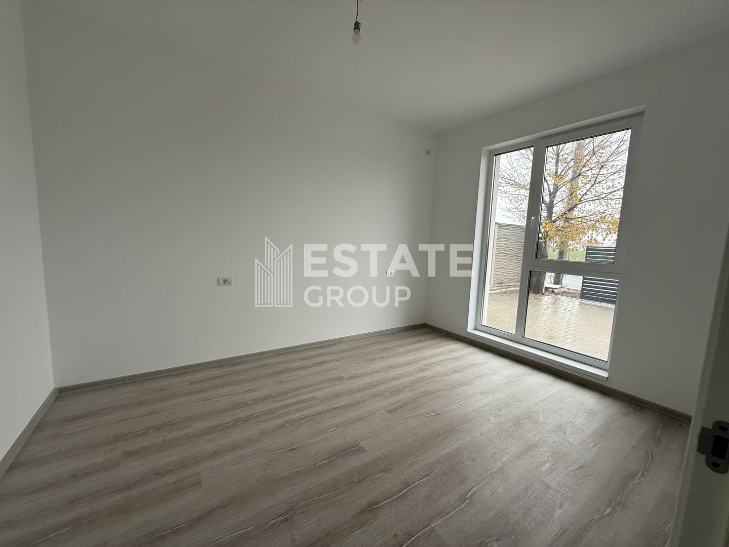 Duplex cu 5 camere in Dumbravita - Poză 3